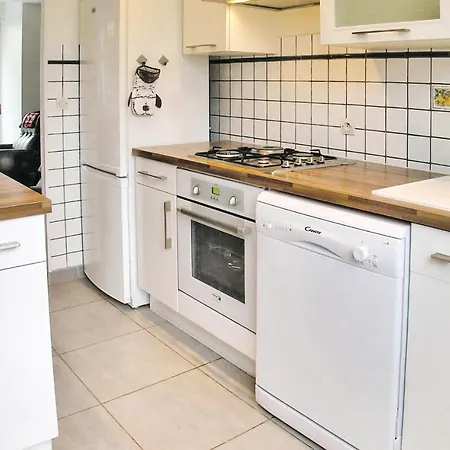Nice In With Kitchen 아파트
